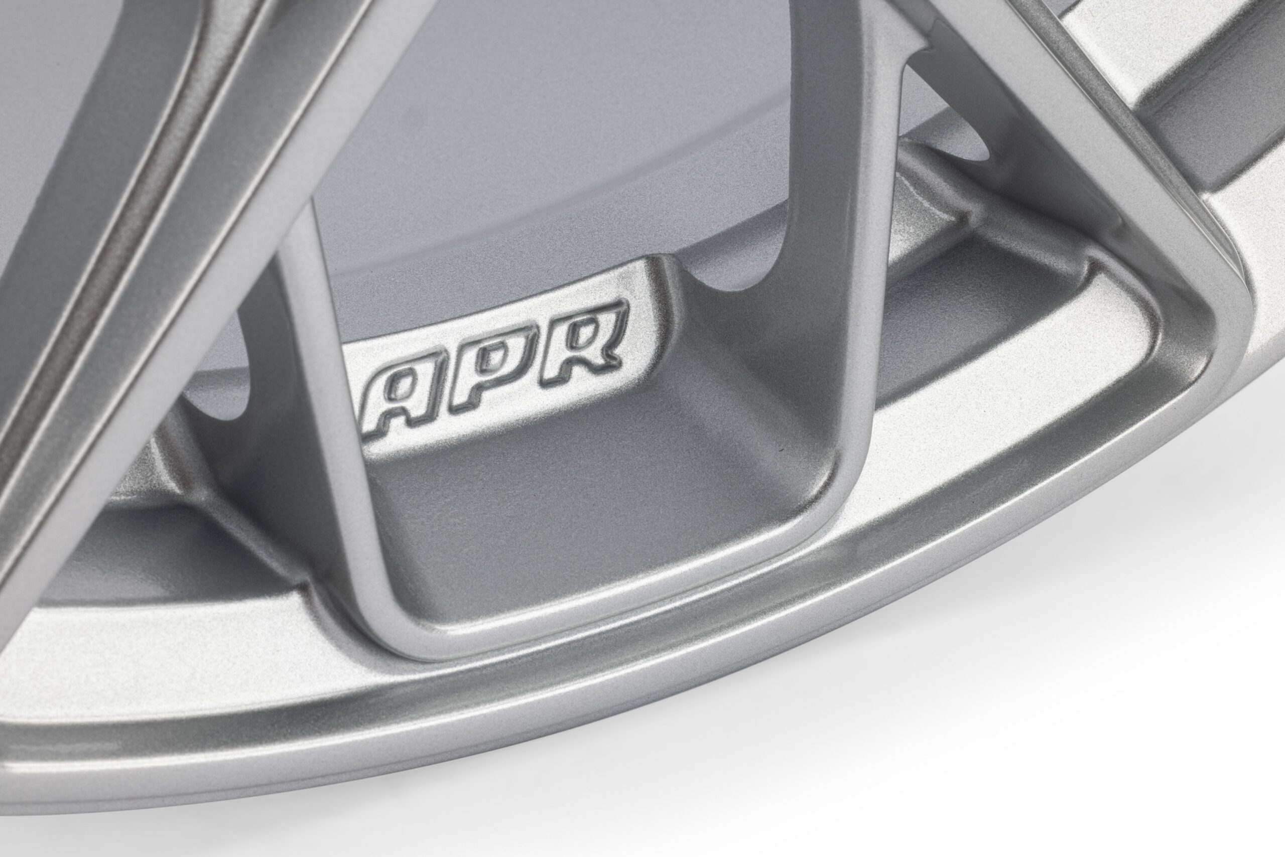 APR A01 Velg met Flow Formed Techniek 20 x 9 – Zilver – 5×112 ET37