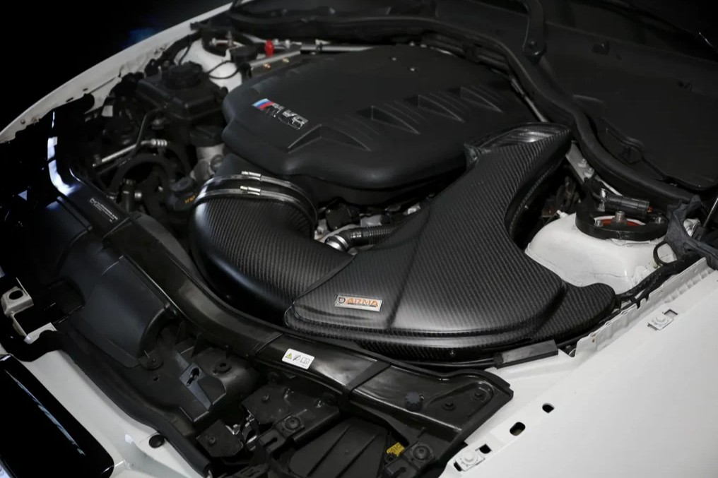 armaspeed-carbon-fiber-air-intake-bmw-m3-e90-e92-e93-s65